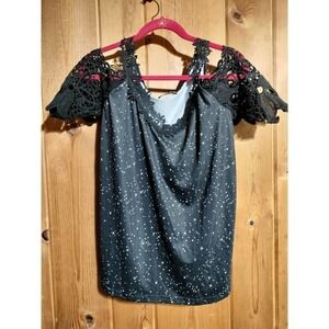 Sheilay cold shoulder blouse with lacy sleeves size medium